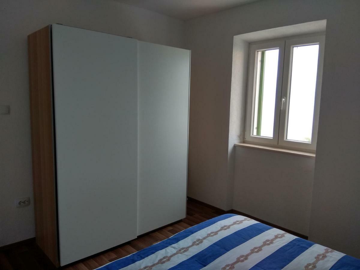 Apartman Postira Rot ภายนอก รูปภาพ